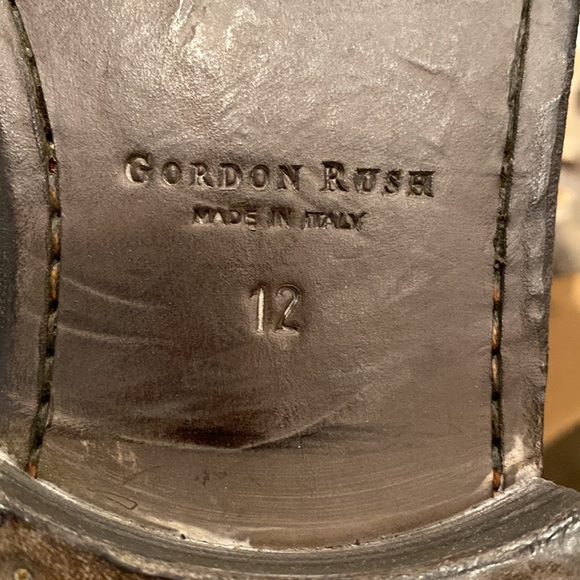 Men’s Wing-tipped leather lace up ankle boots - Picture 5 of 5